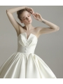 Strapless Simple Button Embellished Bridal Wedding Dresses（floor-length wedding dress）