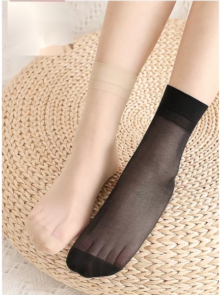 Invisible Flesh-Colored Ultra-Thin Models Wear-Resistant Anti-hooking Transparent Crystal Silk Socks (5 Pair）