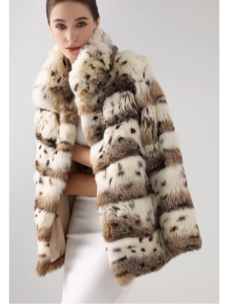 Bobcat's Natural Color Fur Medium-Long Coat, New Style, Young And Fashionable Mink Fur, Imported Fur Coat