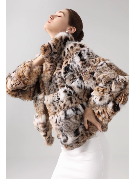 Cat's Original Color Imported Mink Coat, Short Style, Young and Fashionable Fur Jacket
