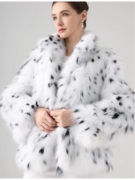 Fox Fur Coat, Medium-Long Length With Bobcat Pattern