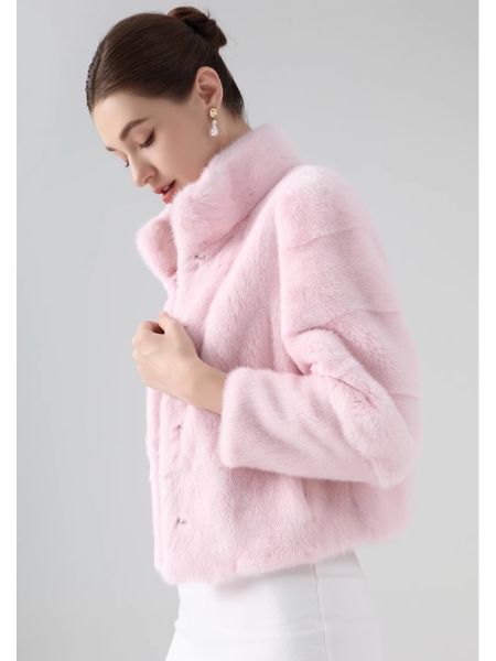 Imported Short Muskrat Fur Coat, Petite-friendly Youthful Style, Fashionable Full Mink Fur Jacket